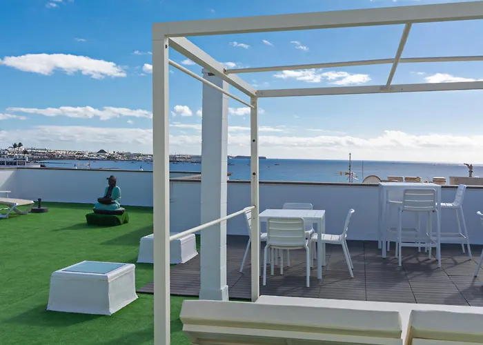 Apartment Sea & Heart By Pvl